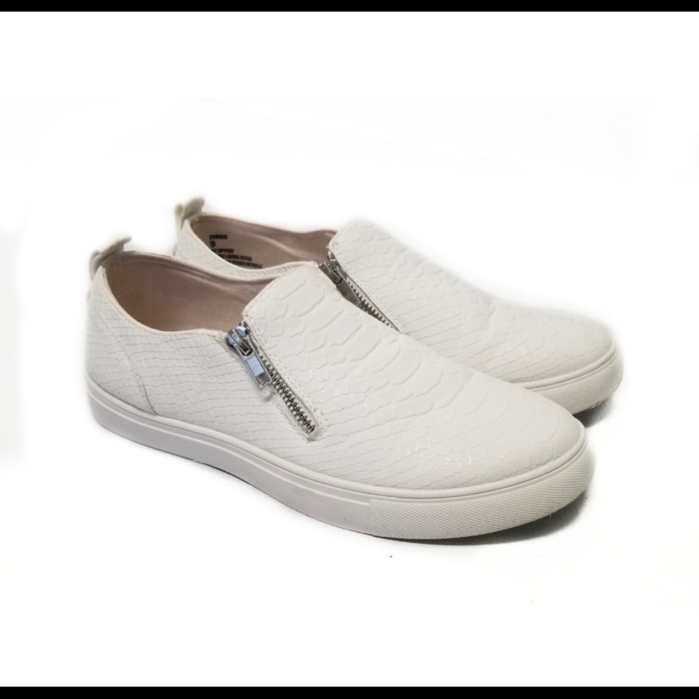 Steve Madden Enriko Slip on Sneakers